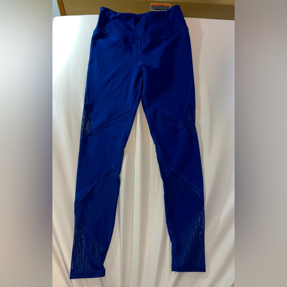 Victoria’s Secret mesh, spandex leggings